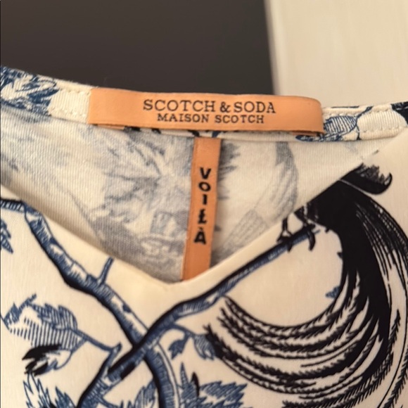 Scotch and Soda Camisole - Picture 2 of 3